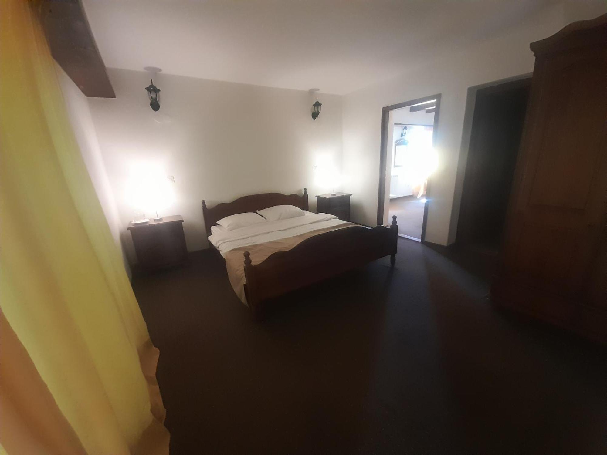 Teuta Palace Dom Faletici Hotel Sarajevo Buitenkant foto